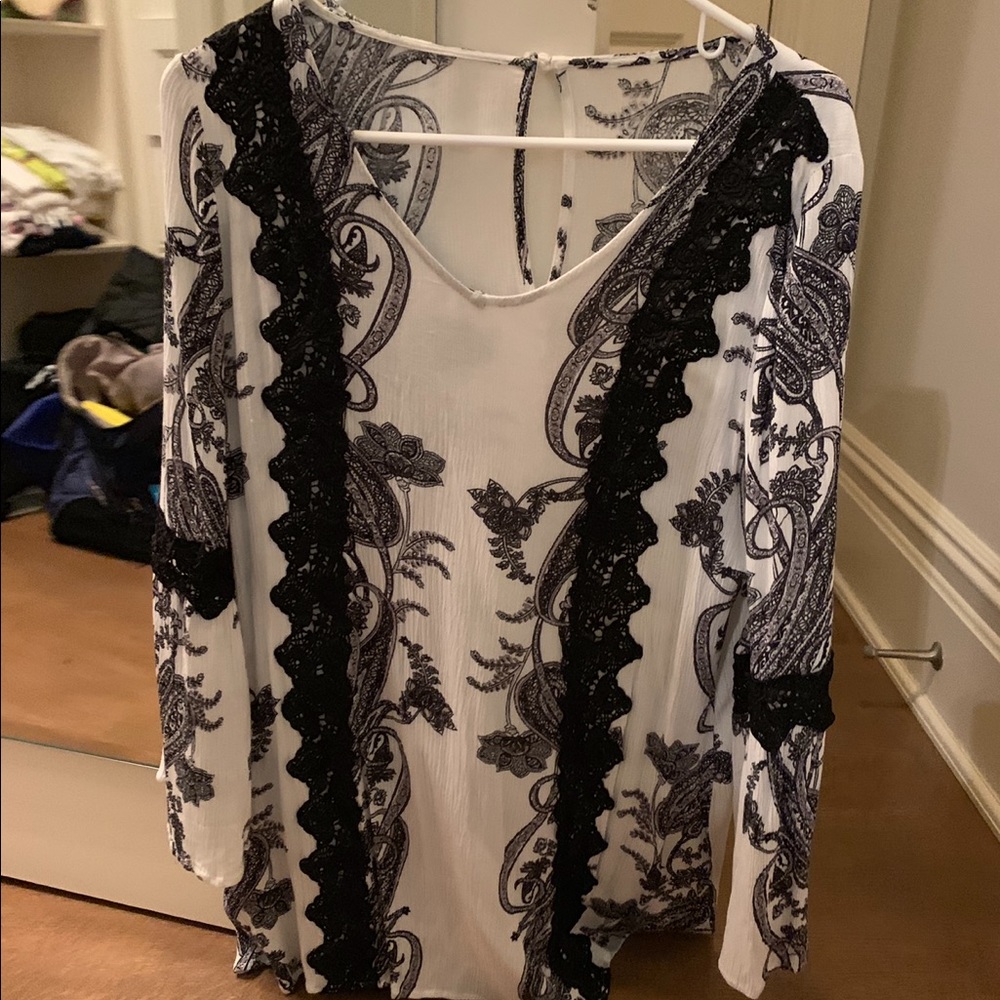 Long Sleeved Laced Dress